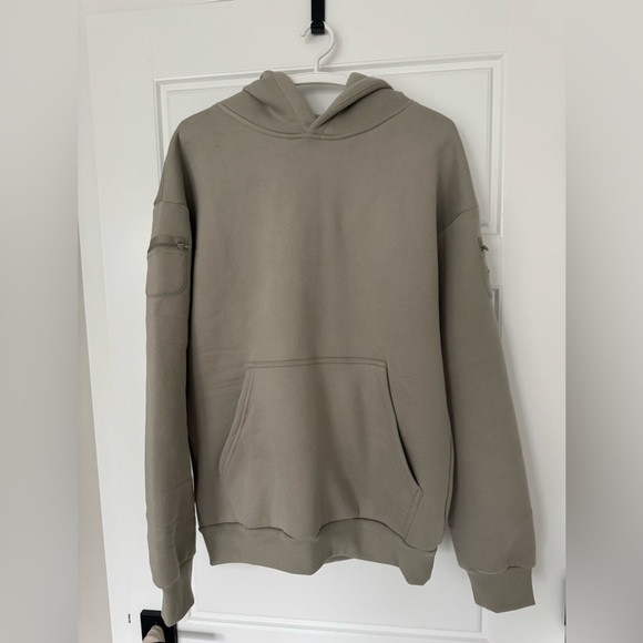 COMFRT Travel Essentials Set - Picture 5 of 10